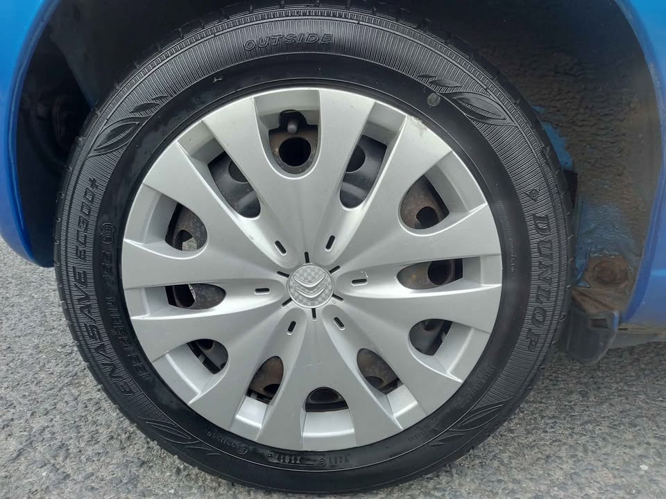 2011 Peugeot 107 — photo 14