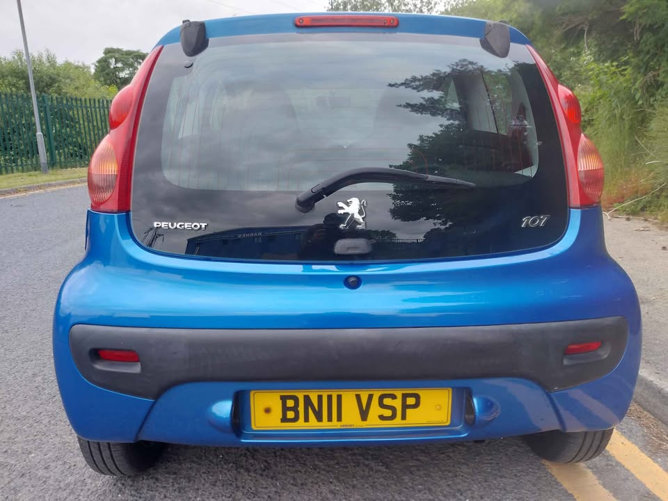 2011 Peugeot 107 — photo 4