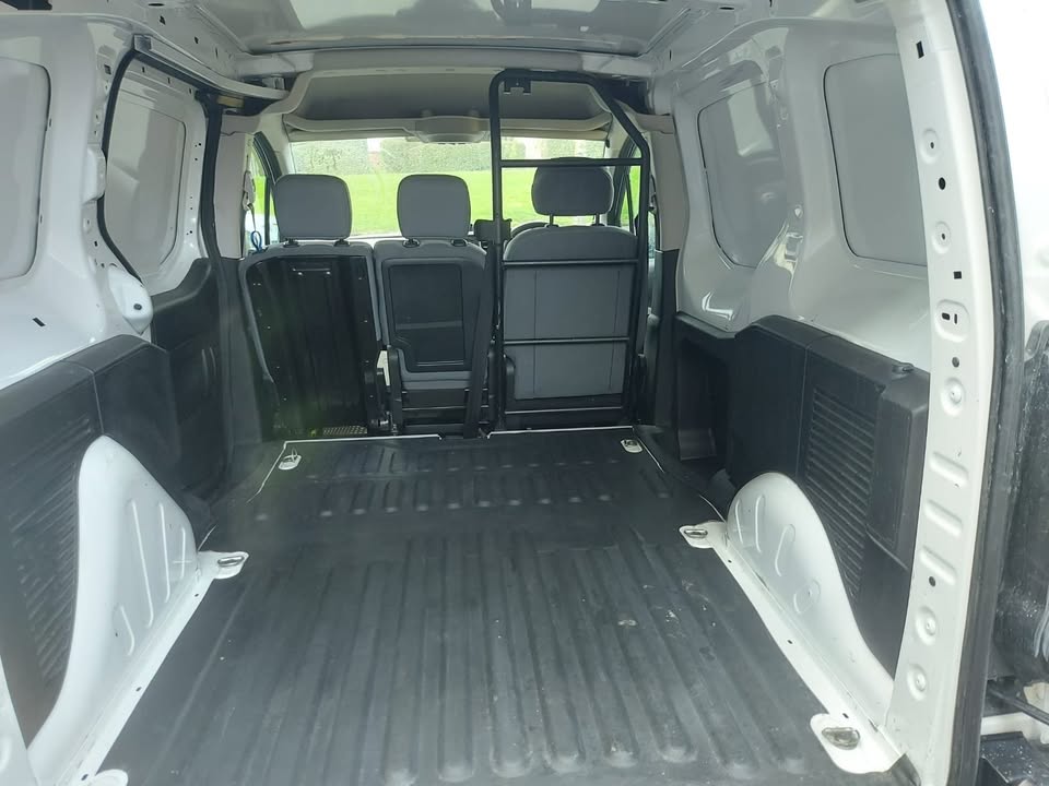 2015 Citroën Berlingo 1.6 HDi 625 Enterprise (SWB) — photo 10