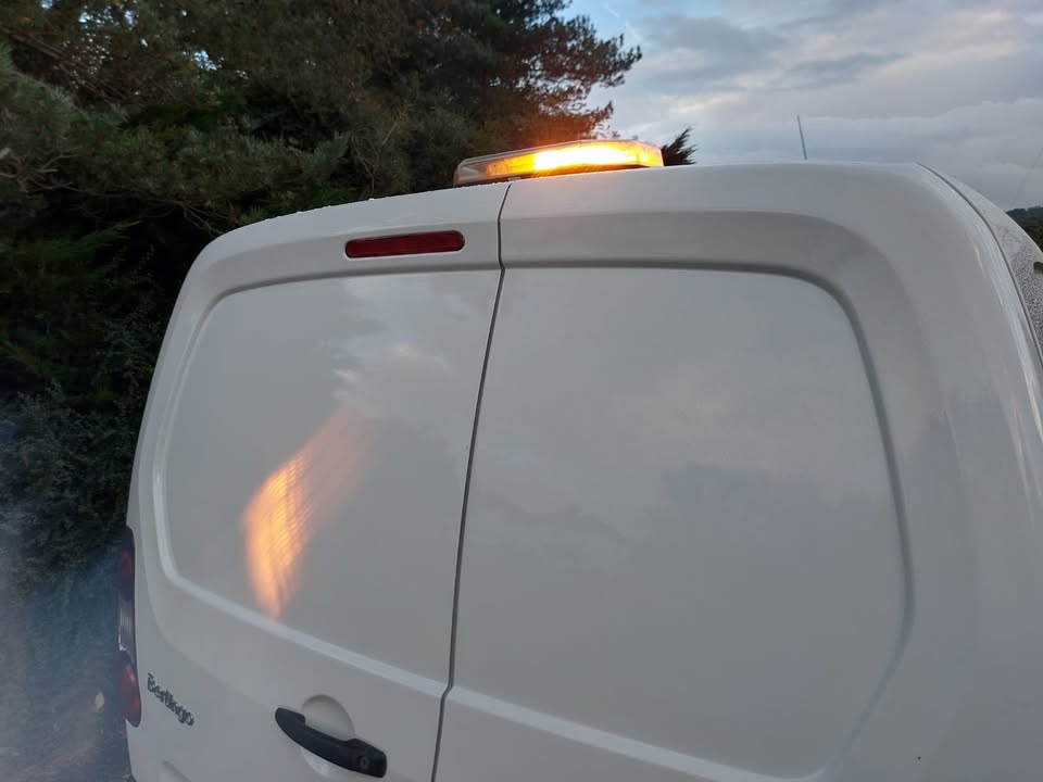 2015 Citroën Berlingo 1.6 HDi 625 Enterprise (SWB) — photo 9