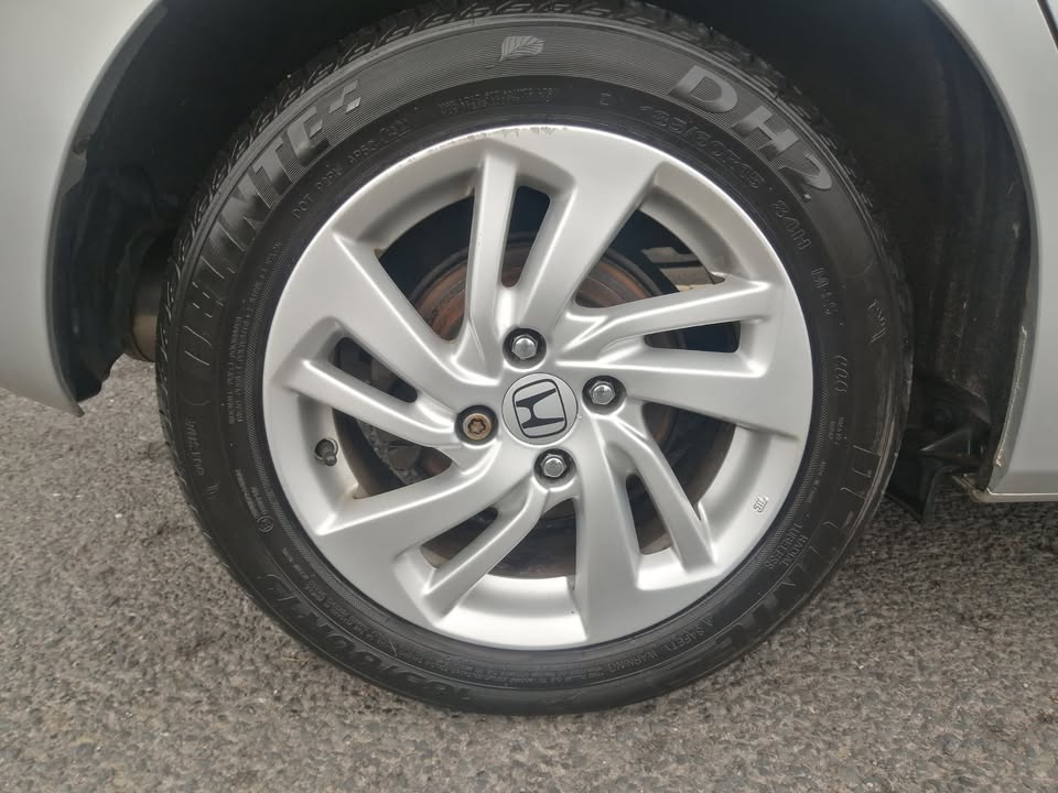 2015 Honda Jazz 1.3 i-VTEC SE CVT Auto — photo 18