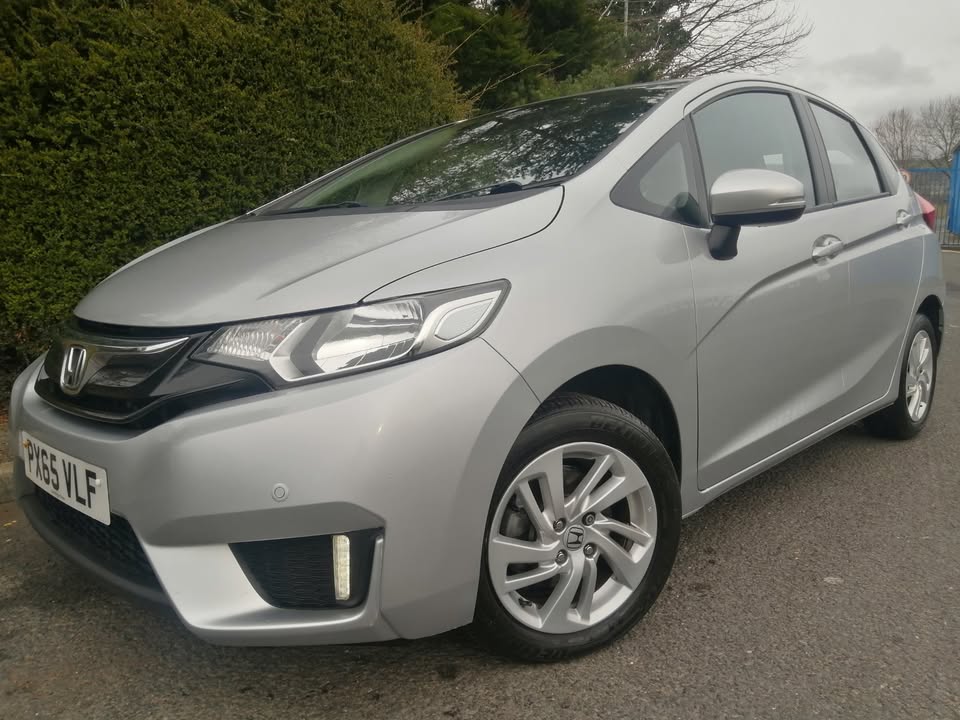 2015 Honda Jazz 1.3 i-VTEC SE CVT Auto — photo 2