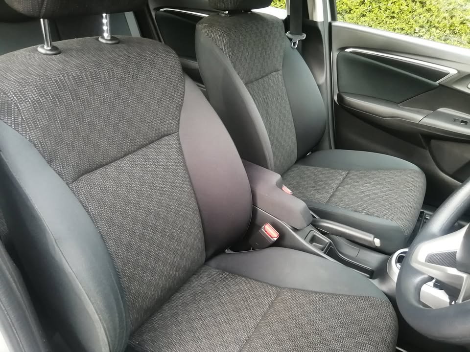 2015 Honda Jazz 1.3 i-VTEC SE CVT Auto — photo 9